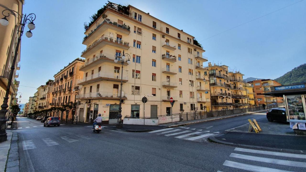 B&B Enselude Salerno Luaran gambar