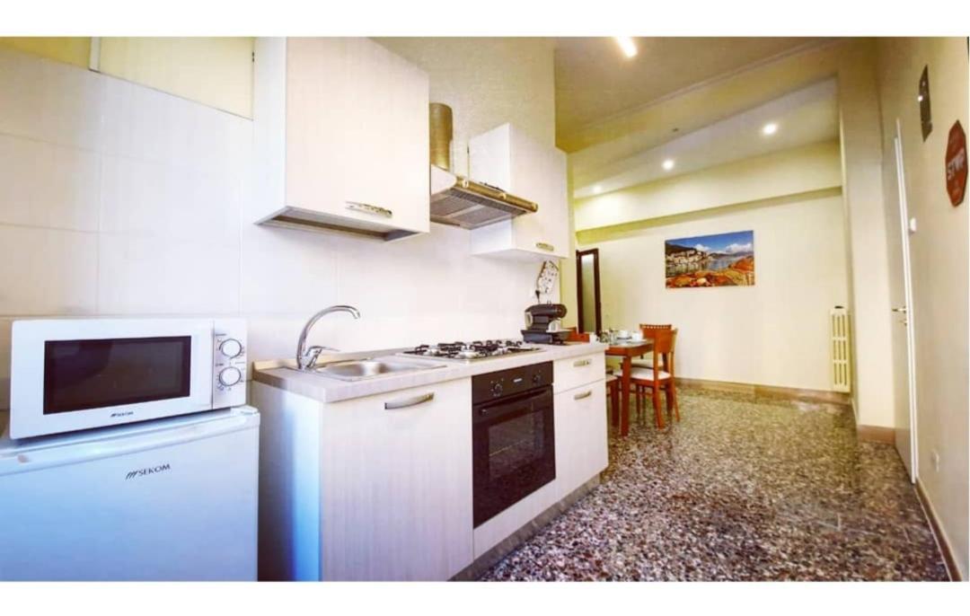 B&B Enselude Salerno Luaran gambar